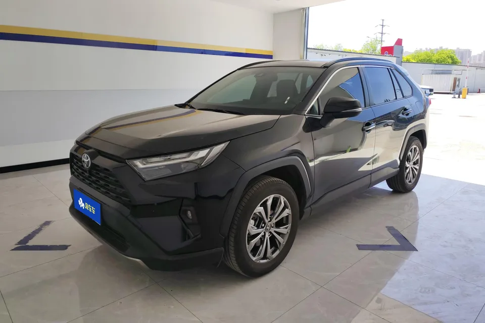 Toyota RAV4 2024