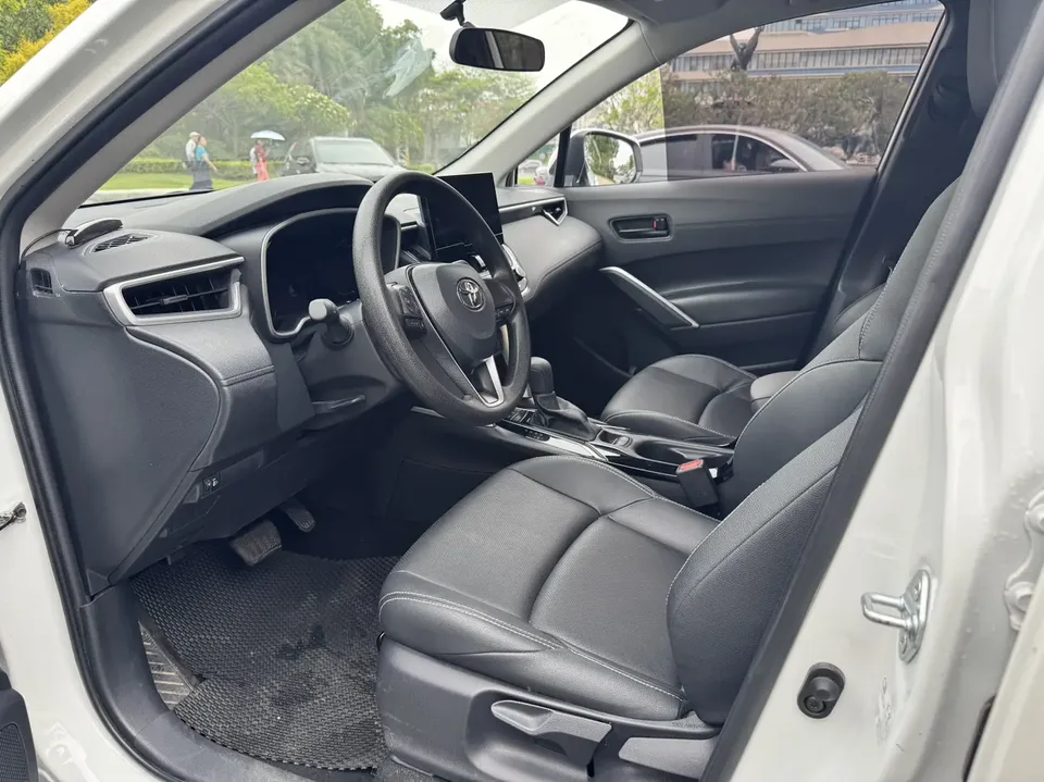 Toyota Frontlander Fenglanda 2024 2.0L CVT Elite Edition PLUS 2025 — миниатюра 5