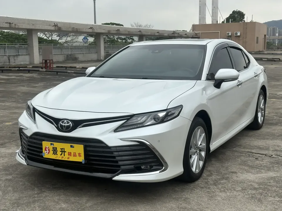 Toyota Camry 2022