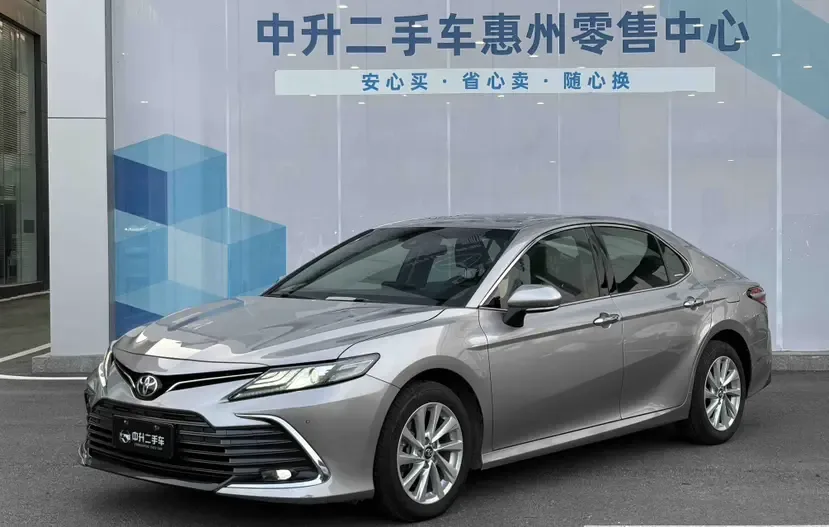 Toyota Camry 2022