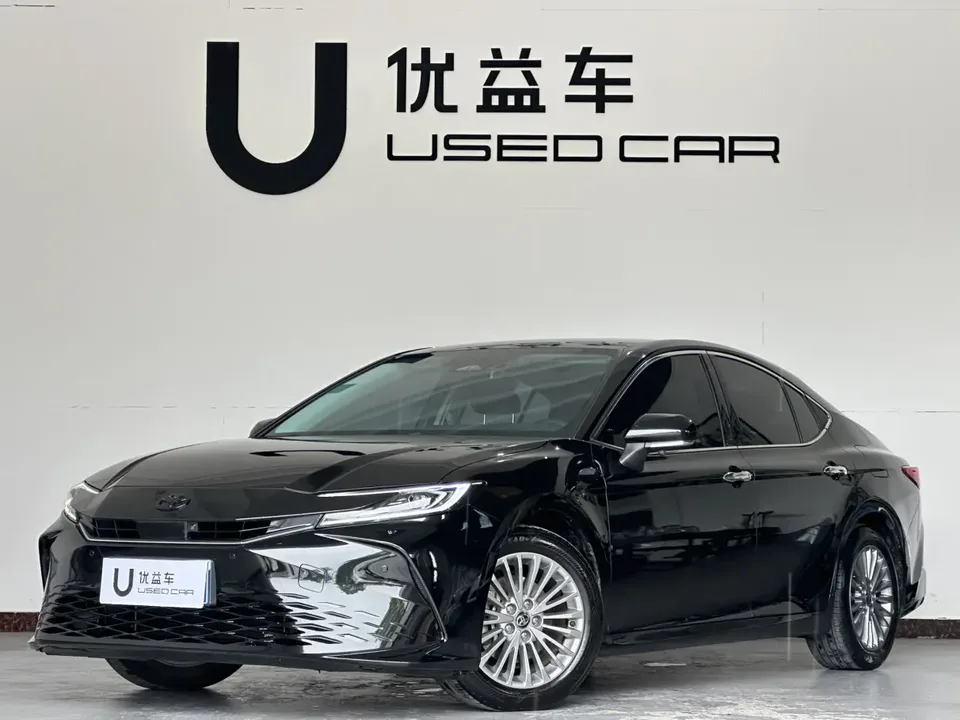 Toyota Camry 2024