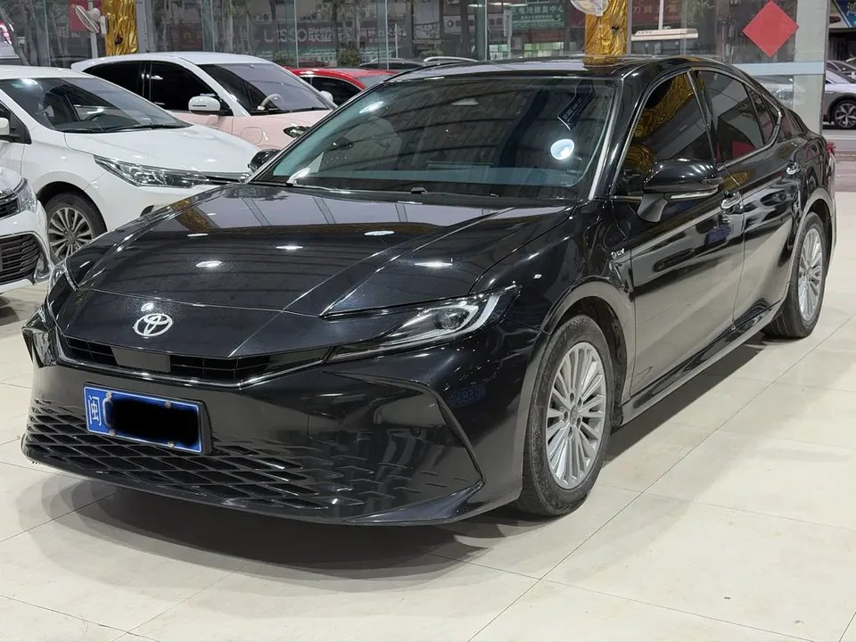 Toyota Camry 2024