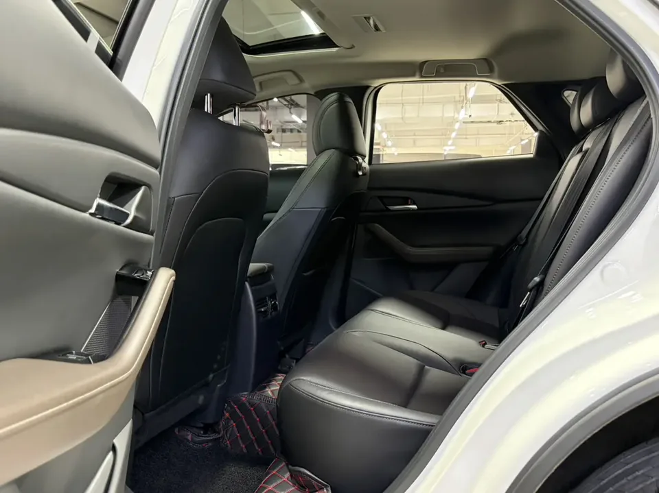 Mazda CX-30 2.0L Automatic Jiayue Edition 2022 — миниатюра 3