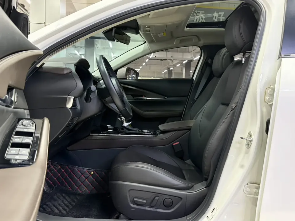 Mazda CX-30 2.0L Automatic Jiayue Edition 2022 — миниатюра 5