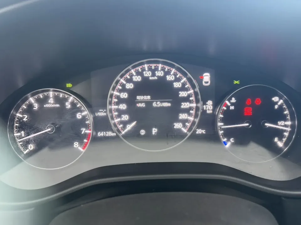 Mazda CX-30 2.0L Automatic Jiayue Edition 2023 — миниатюра 4