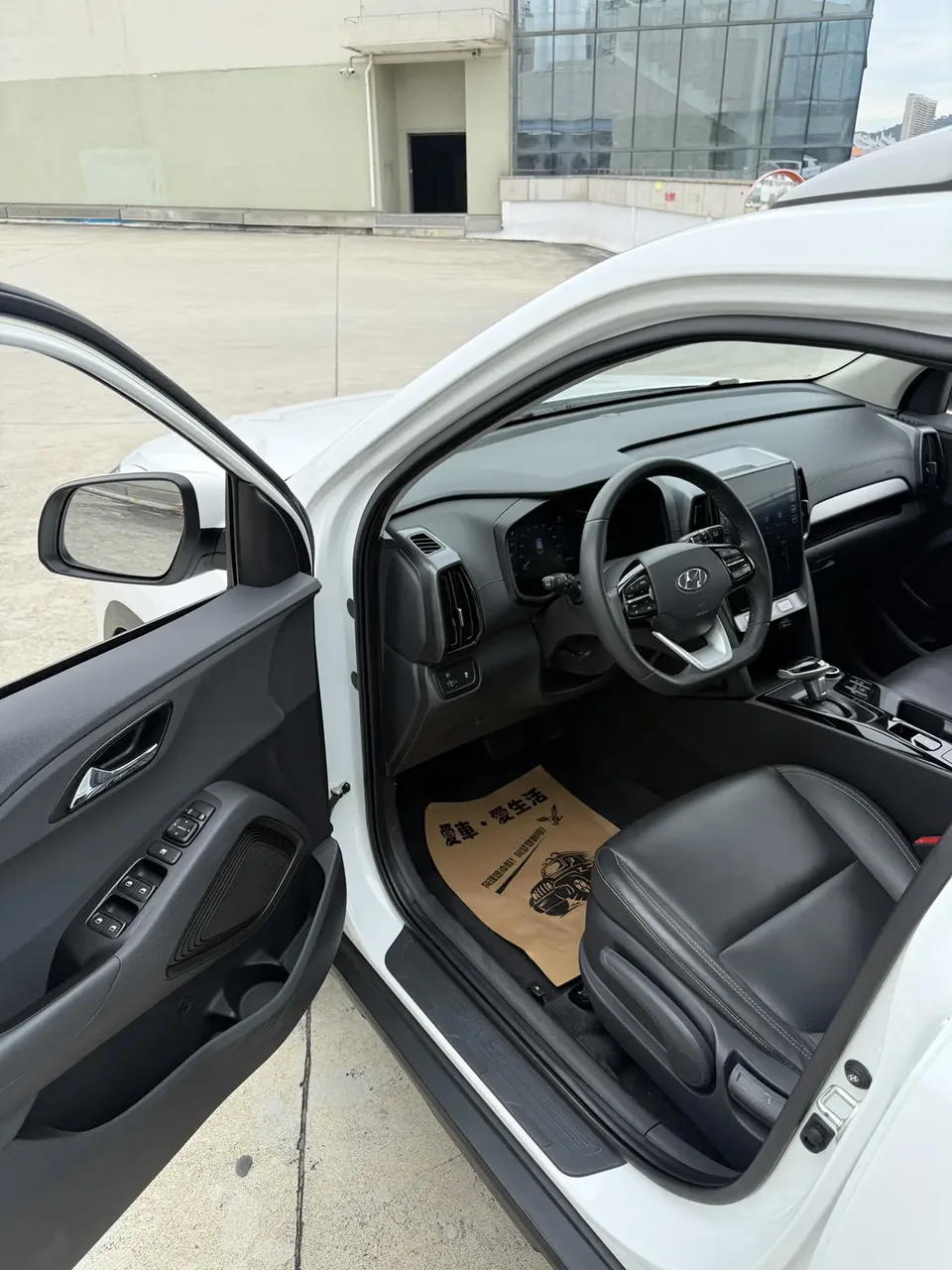 Hyundai ix35 Hyundai ix35 2021 2.0L Automatic 2WD Leading Edition GLS 2023 — миниатюра 4