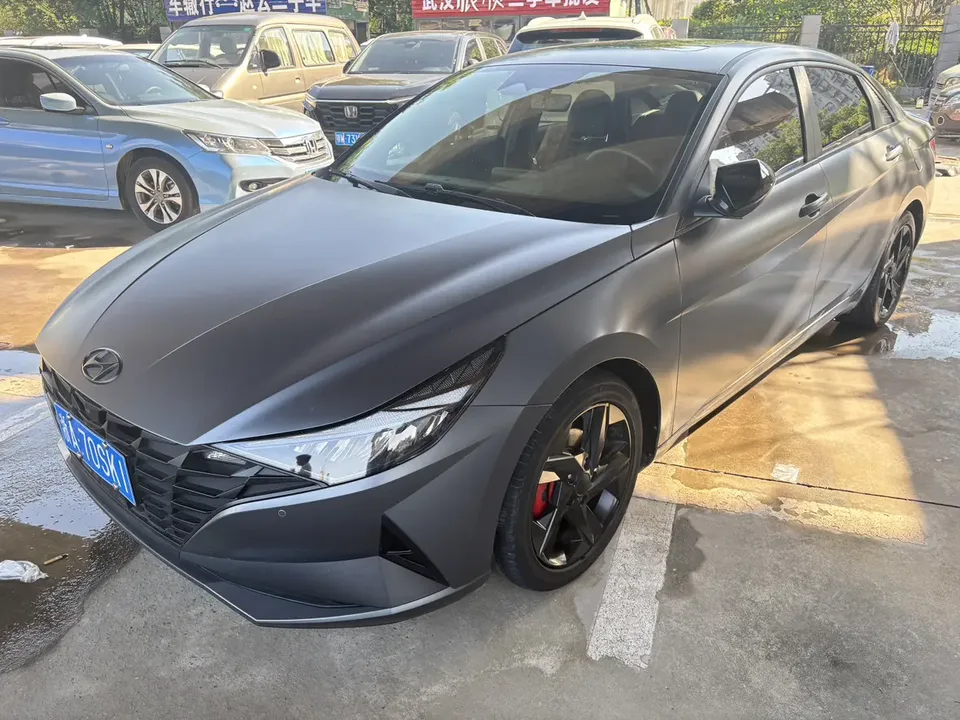 Hyundai Elantra 2023