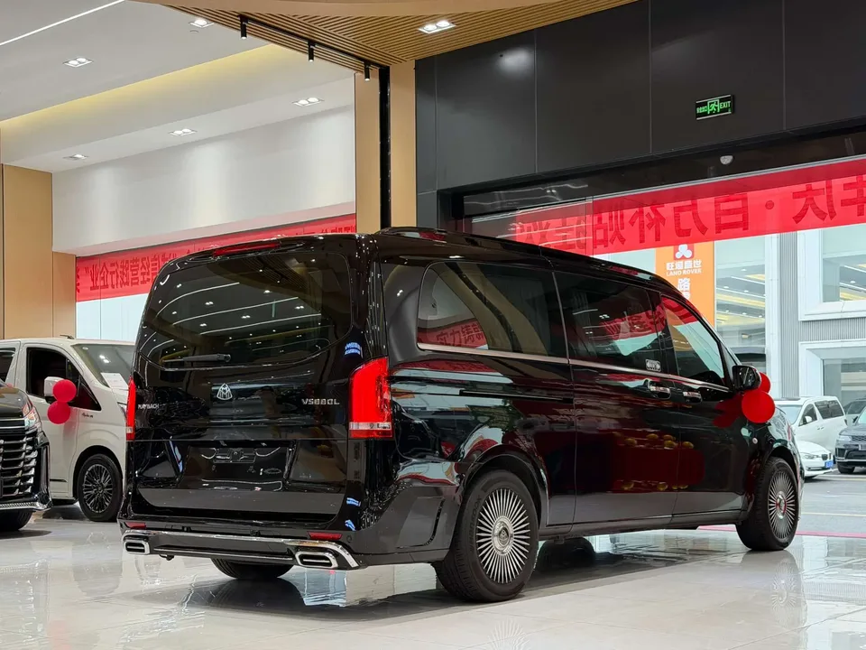 Mercedes-Benz Vito Vito 2.0T Business Edition 7 Seaters 2023 — thumbnail 2