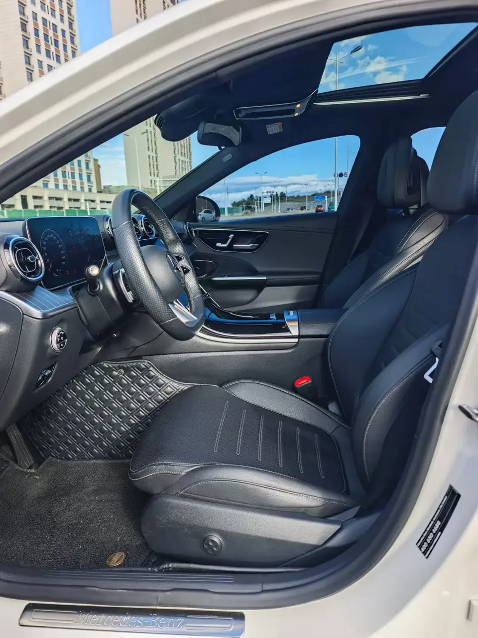 Mercedes-Benz C-Class Mercedes Benz C Class 2022 Mercedes-Benz C-Class 2022 C 200 L Sports Edition 2022 — thumbnail 4