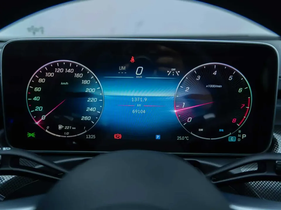 Mercedes-Benz C-Class Mercedes Benz C Class 2023 C 260 L Sport 2023 — thumbnail 4