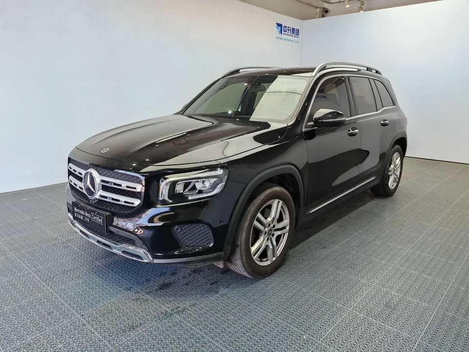 Mercedes-Benz GLB-Class 2023