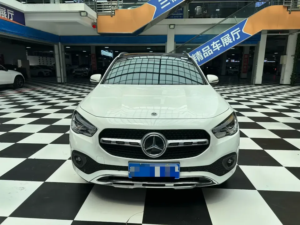 Mercedes-Benz GLA Mercedes-Benz GLA 2022 GLA 200 2022 — миниатюра 2