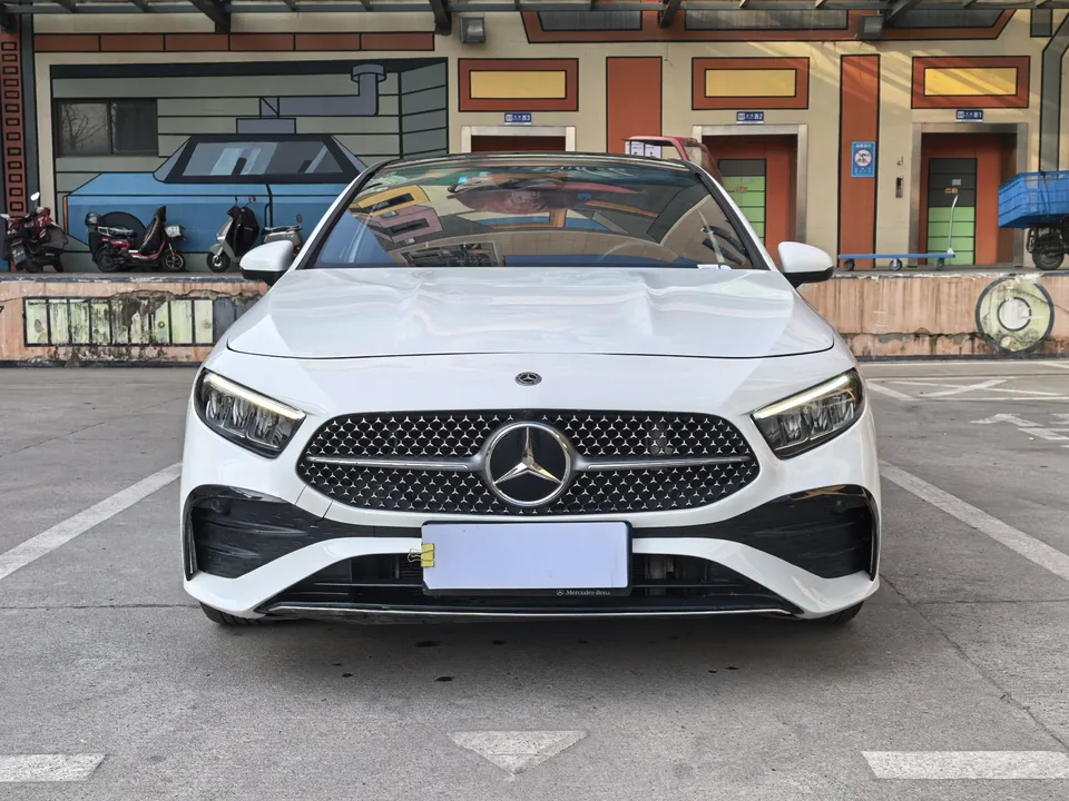 Mercedes-Benz Mercedes Benz A Class 2024