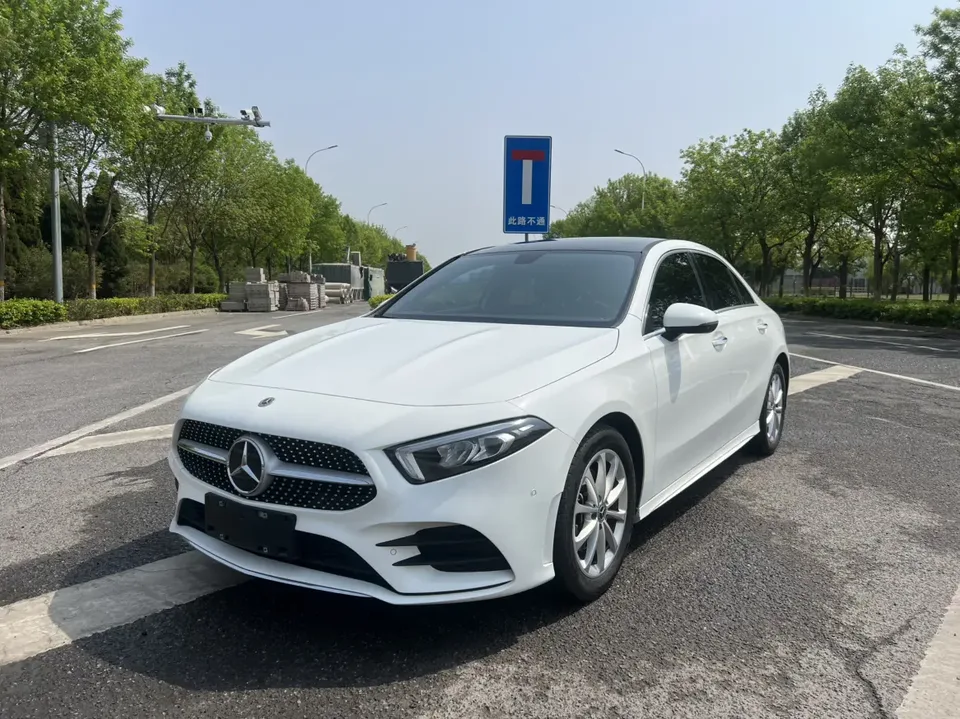Mercedes-Benz Mercedes Benz A Class 2022