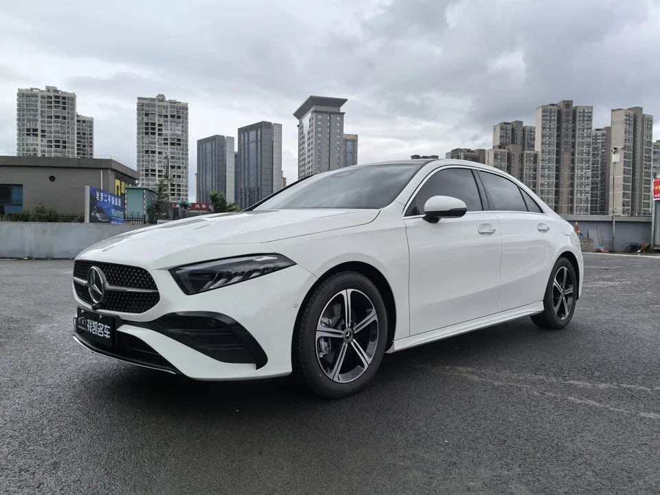 Mercedes-Benz Mercedes Benz A Class 2024