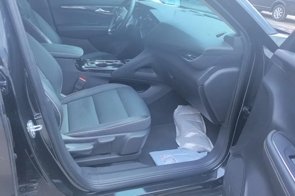 Buick Envision S 2022 Envision S 552T Two-Wheel Drive Luxury Edition 2022 — миниатюра 4