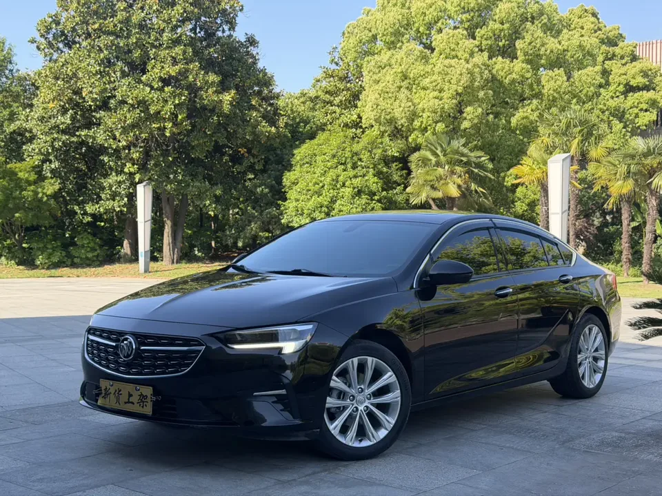 Buick Majesty 2022