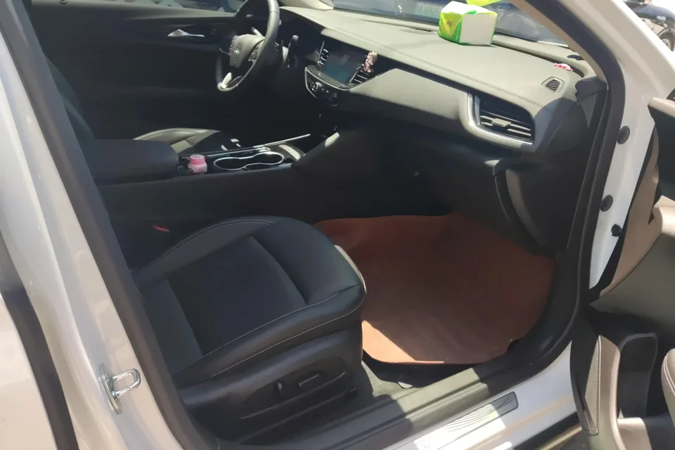 Buick Majesty Regal 2024 25T Super Edition 2023 — миниатюра 2