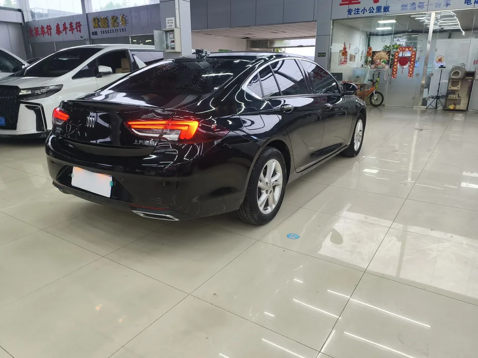 Buick Majesty Regal 2024 25T Super Edition 2023 — миниатюра 2