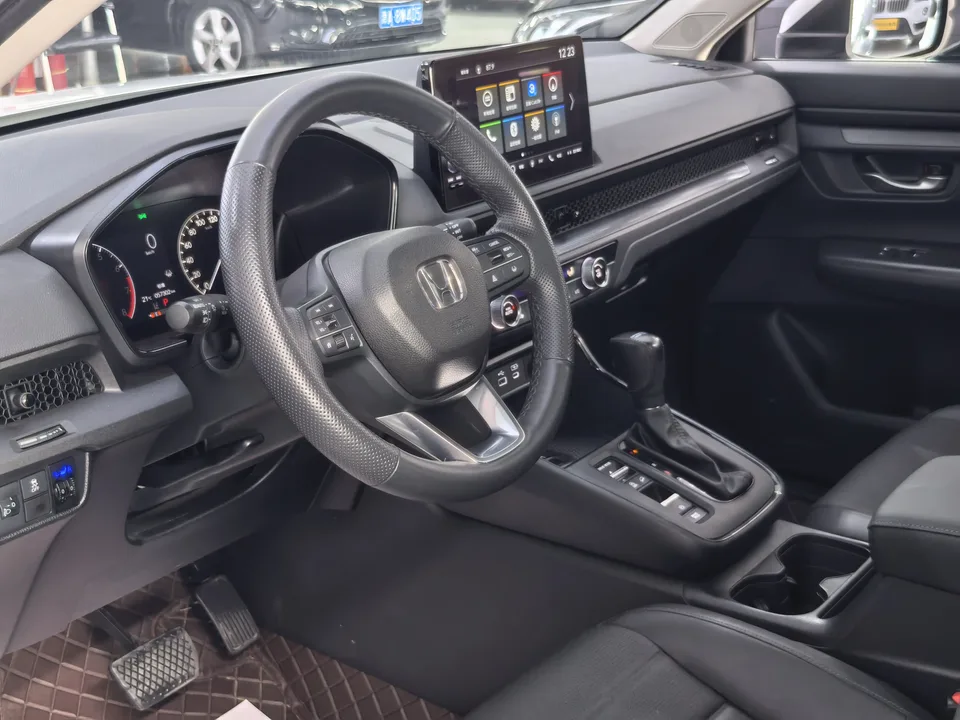 Honda CR-V Honda CR-V 2023 240TURBO CVT 2WD 5-seater version 2023 — миниатюра 3