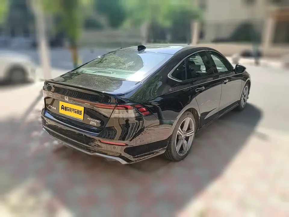 Honda Accord RuiTong 260TURBO Premium Edition 2024 — миниатюра 4