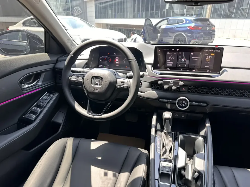 Honda Accord Sports Series Sharp T-Motion 260TURBO Luxury Edition 2026 — миниатюра 5