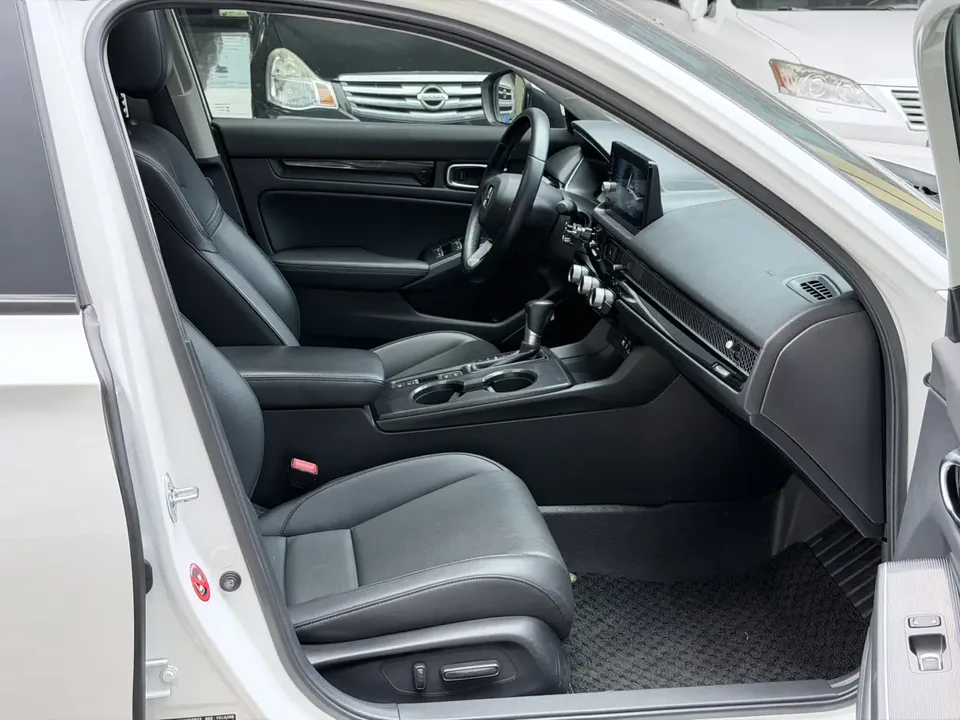 Honda Integra 240TURBO CVT Deluxe Edition 2024 — миниатюра 4