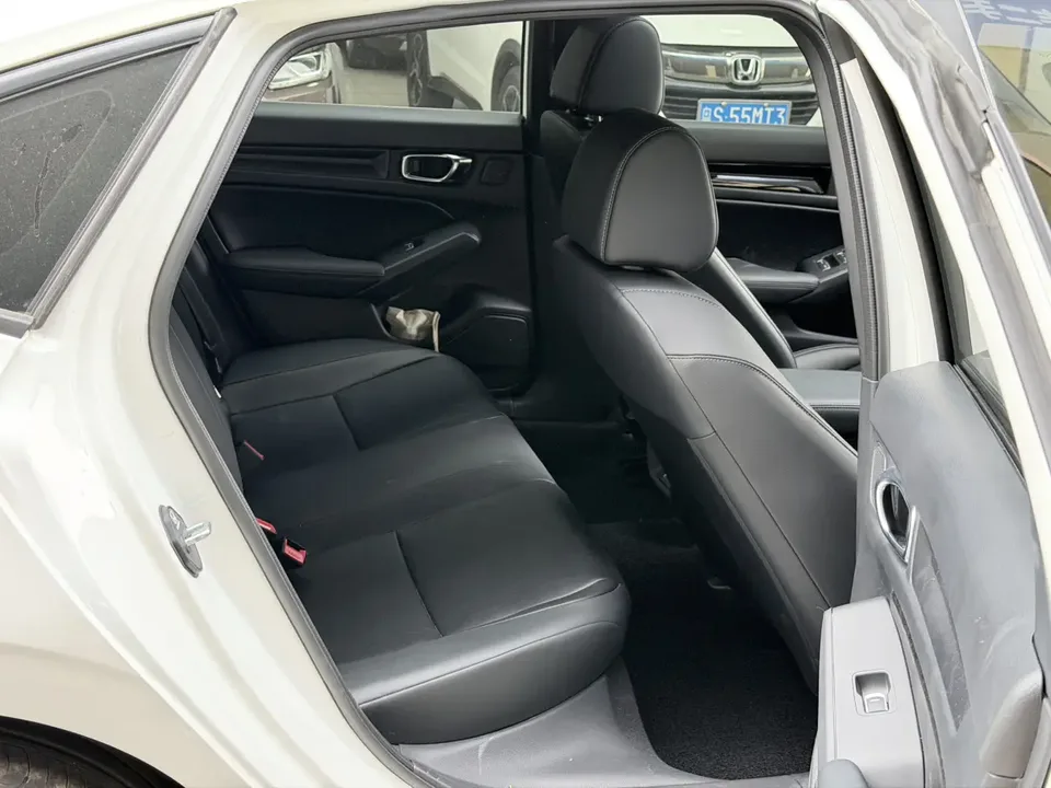 Honda CIVIC 240TURBO CVT Zhiqu Pro 2025 — миниатюра 4