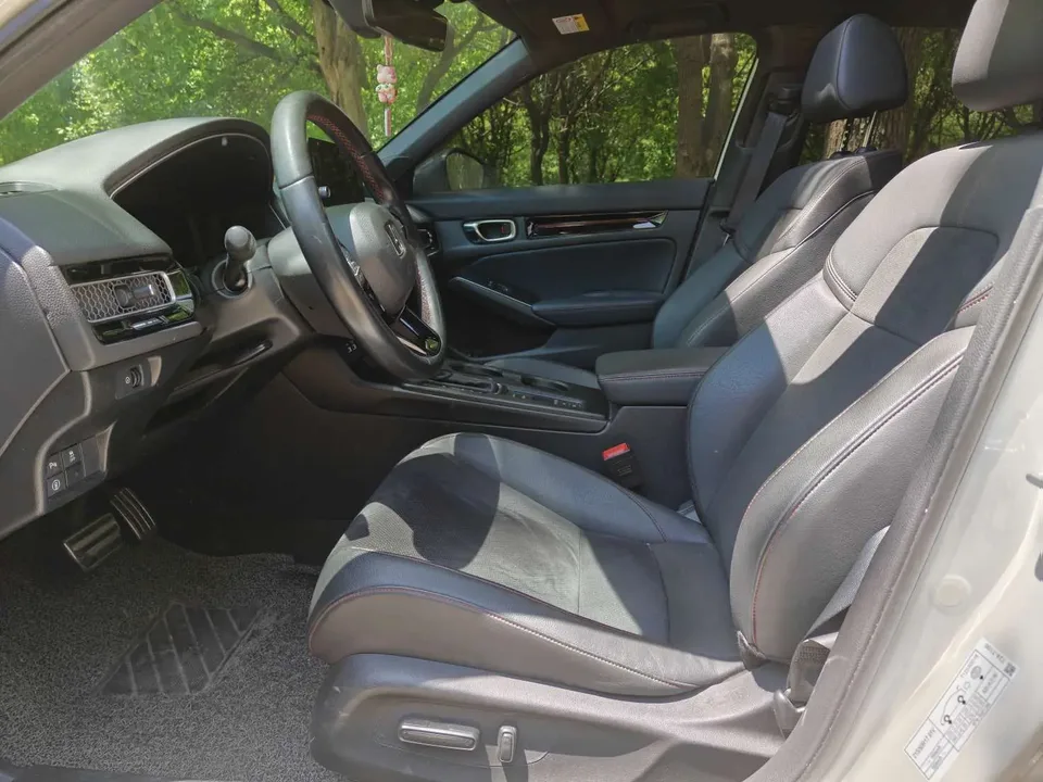 Honda CIVIC 2022 Civic 240TURBO CVT Engine Edition 2022 — миниатюра 3
