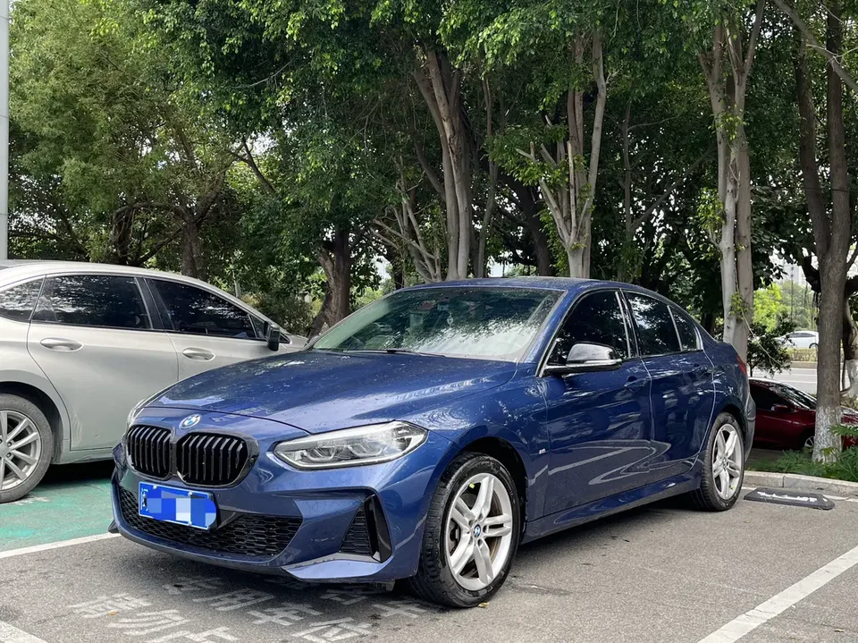 BMW 1 Series 2022
