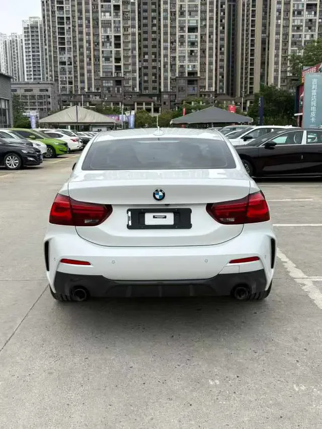 BMW 1 Series BMW 1 Series 2023 125i M Sport Night Edition 2023 — миниатюра 2