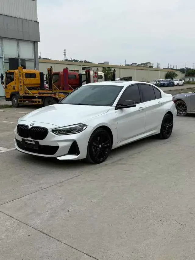 BMW 1 Series 2023