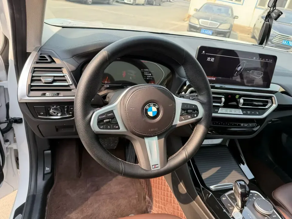 BMW X3 BMW X3 2022 xDrive25i M Sport Package 2022 — миниатюра 5