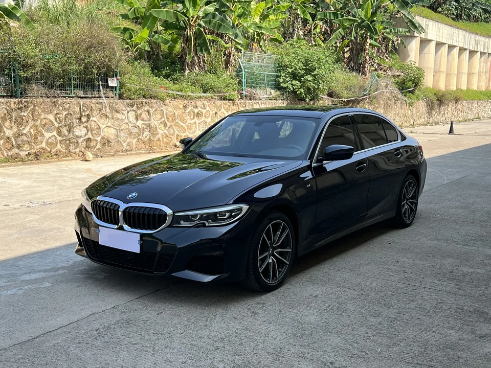 BMW 3 Series 2022