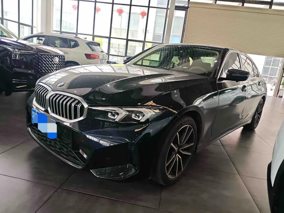 BMW 3 Series 2024