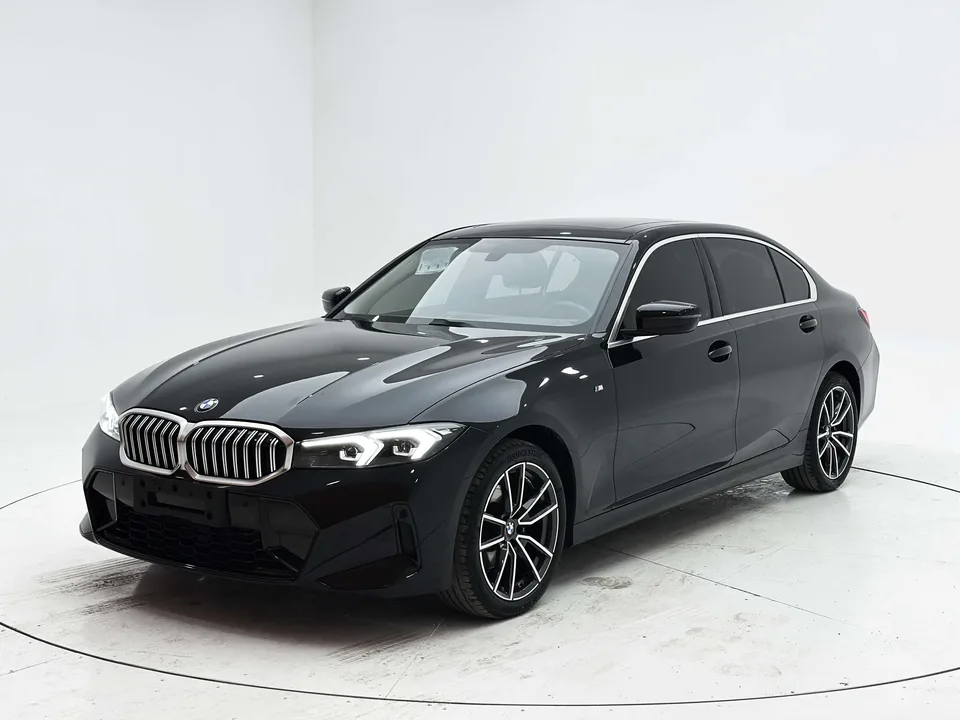BMW 3 Series BMW 3 Series 2023 320Li M Sport Package 2023 — фото 1, купить с доставкой в Москву