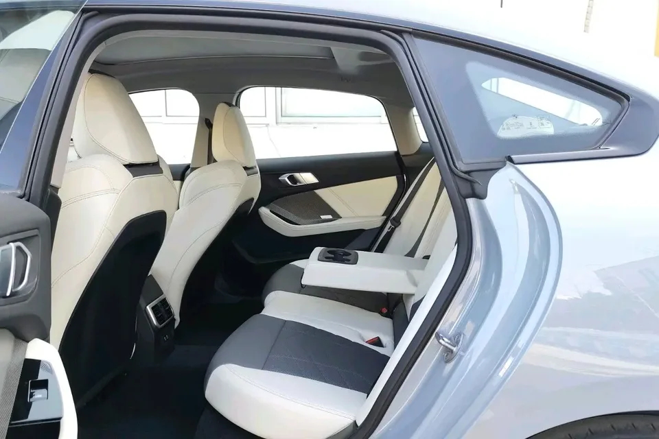BMW 2 Series 2 Series 2025 225L M Sports Package 2025 — thumbnail 3