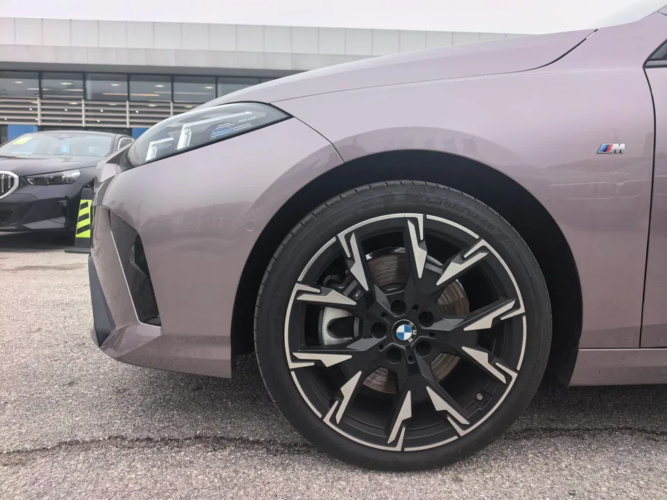 BMW 2 Series BMW 2 Series 2025 225L M Sport Night Edition 2025 — thumbnail 2