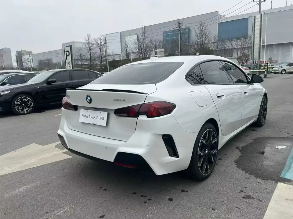 BMW 2 Series 2 Series 2025 225L M Sport Night Edition 2025 — thumbnail 2
