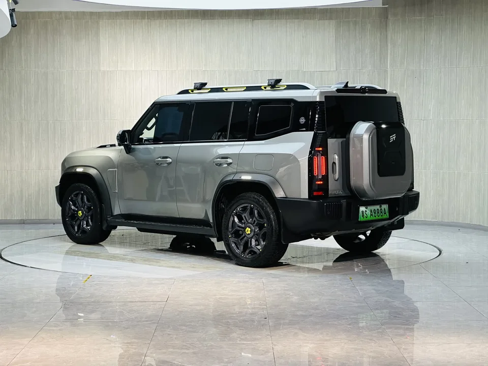 捷途山海L7 Shanhai Jetour Traveler C-DM 1.5TD DHT 208km 2WD Mountain Edition 2024 — миниатюра 2