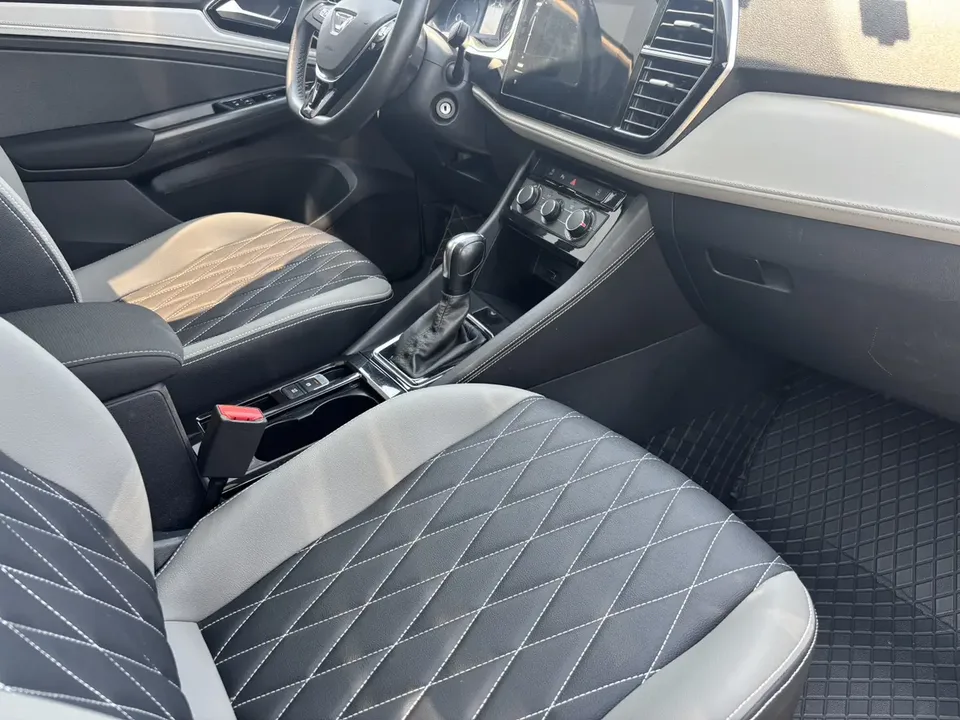Jetta VS7 280TSI automatic aggressive version 2023 — миниатюра 3