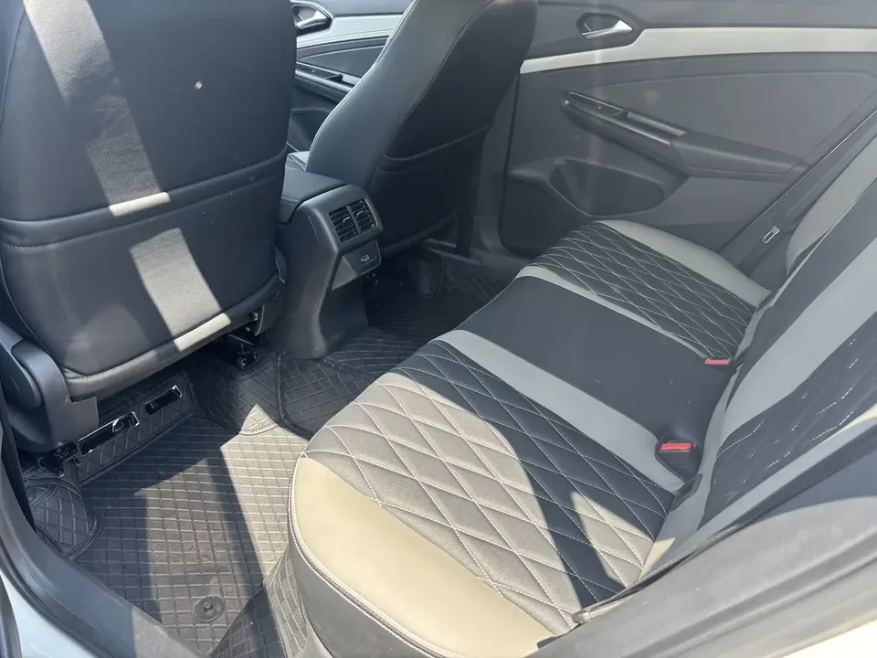 Jetta VS7 280TSI automatic aggressive version 2023 — миниатюра 5