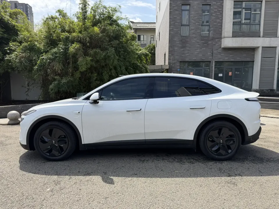 Ledao L60 model 560km standard range version 2025 — миниатюра 4