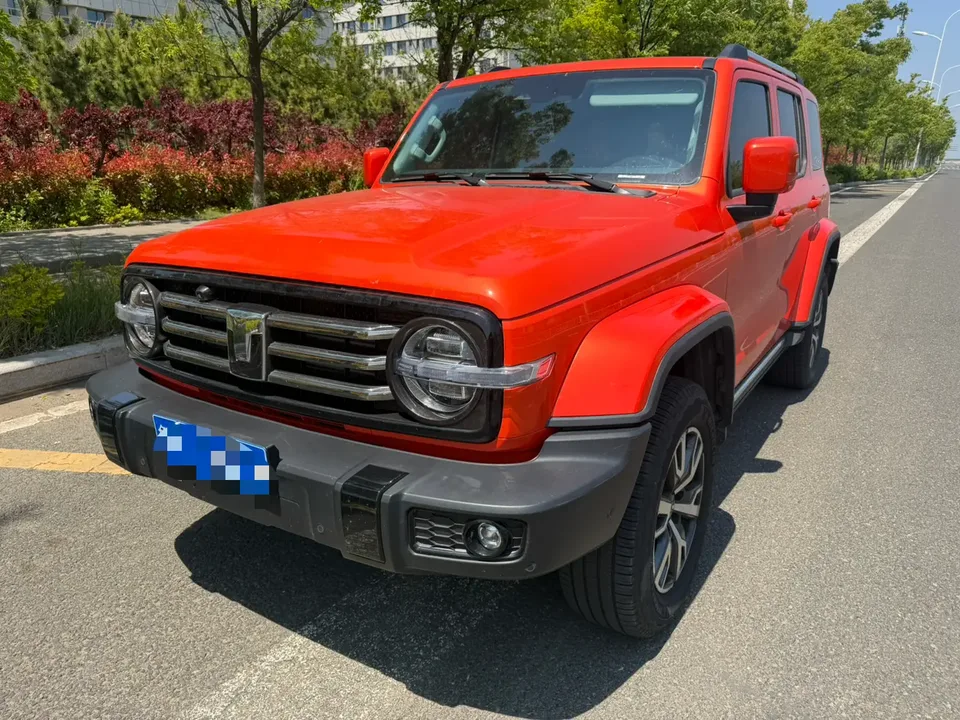 Tank 300 300 2023 Tank 300 2023 off-road version 2.0T Conqueror 2023 — photo 1, buy with delivery to Moscow