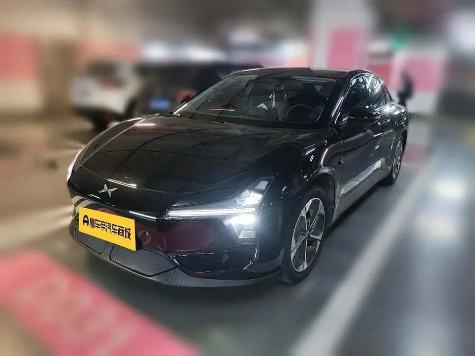XPeng Xiaopeng MONA M03 2025