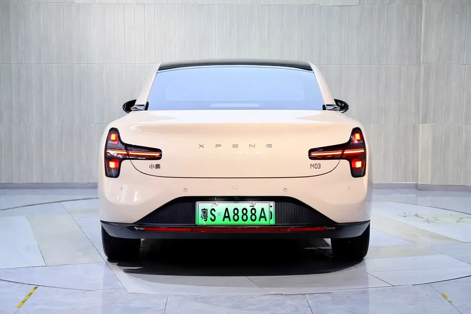 XPeng Xiaopeng MONA M03 620 Ultra-long-range version 2025 — миниатюра 2