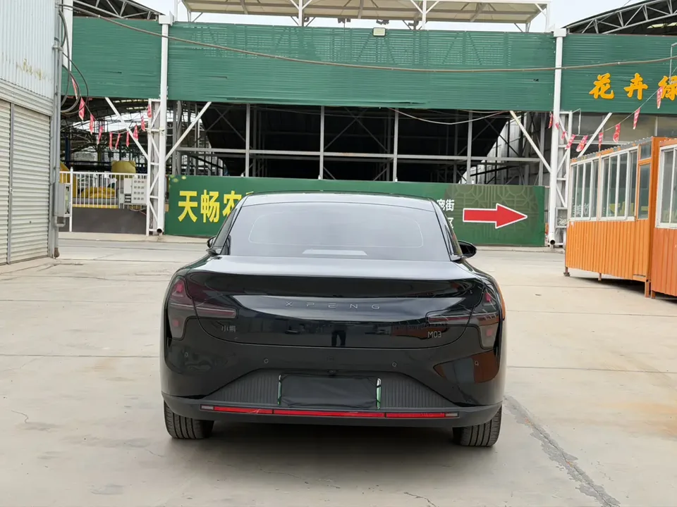 XPeng Xiaopeng MONA M03 515 Long Range Edition 2025 — миниатюра 2