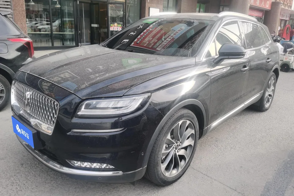 Lincoln Navigator 2022