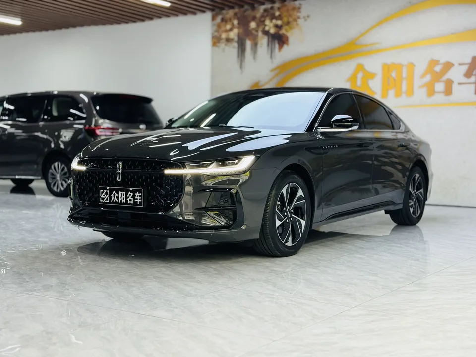 Lincoln Z 2022