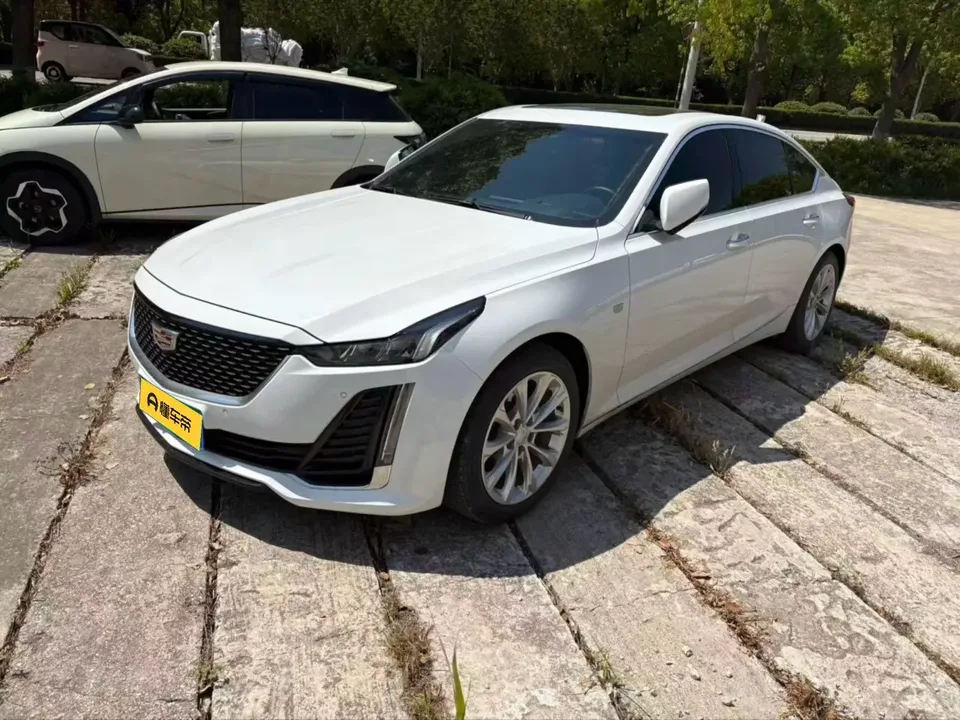 Cadillac CT5 2023